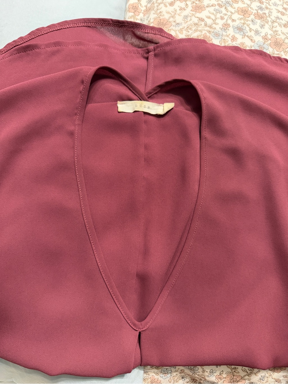 Lush Deep V Blouse in Dusty Rose